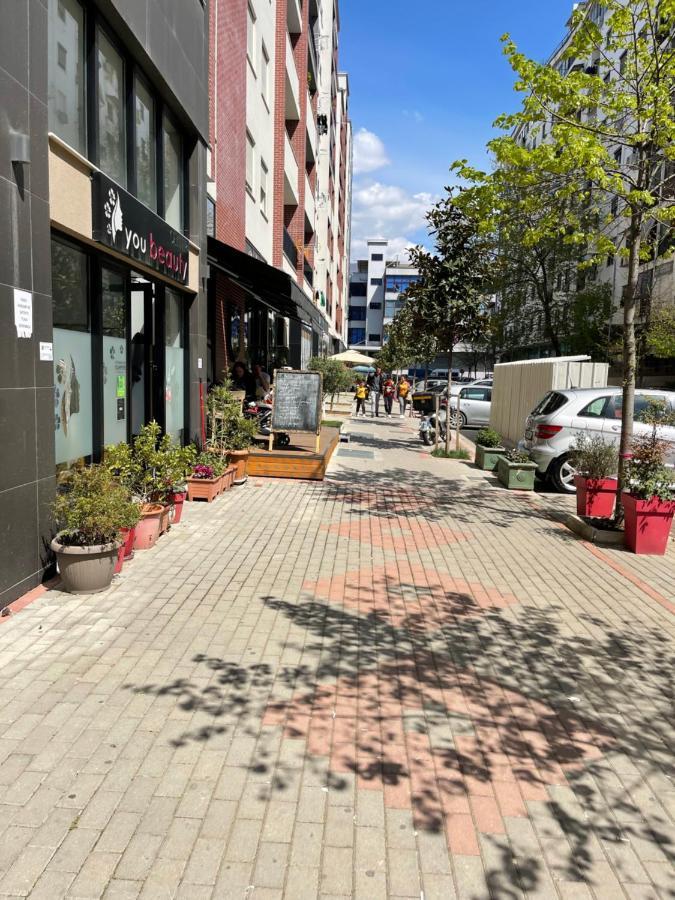 Lovely Apartment 티라나 외부 사진